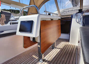 Rent a sailboat in Marina Frapa - Dufour 360 Grand Large