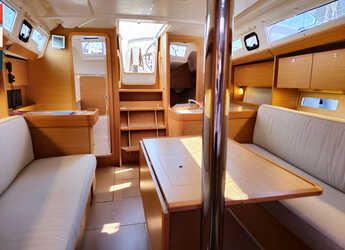 Rent a sailboat in Marina Frapa - Dufour 360 Grand Large