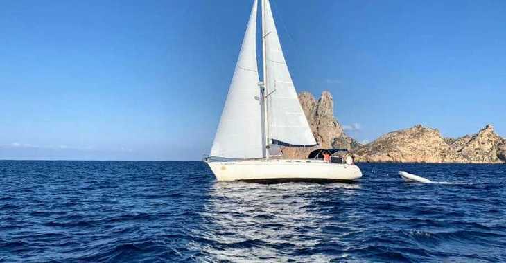 Rent a sailboat in Port Mahon - Dufour 43 Classic