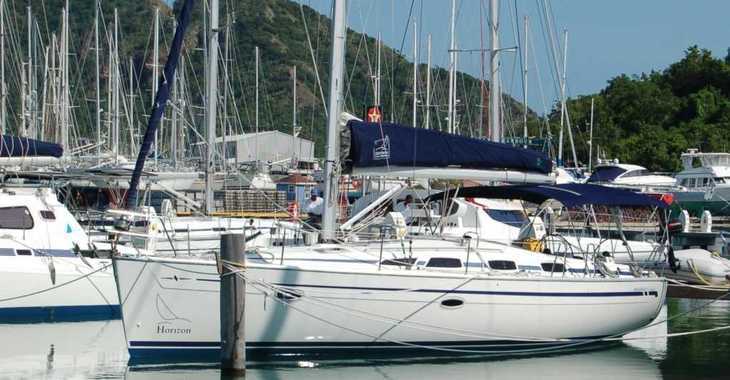 Rent a sailboat in Blue Lagoon - Bavaria 40