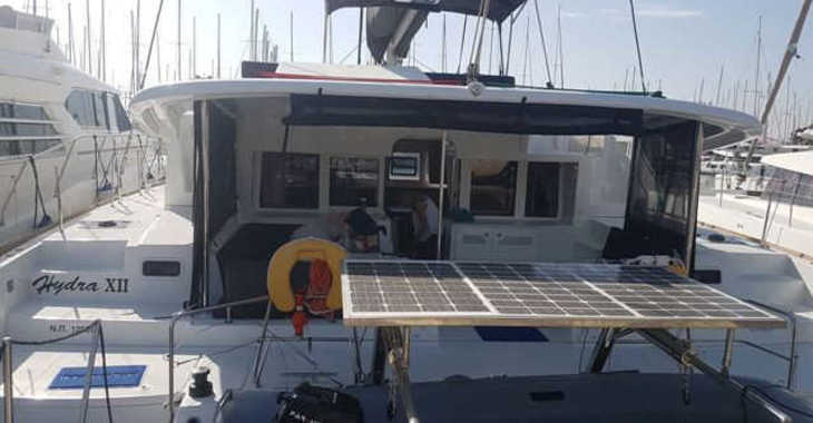 Rent a catamaran in Alimos Marina Kalamaki - Lagoon 450