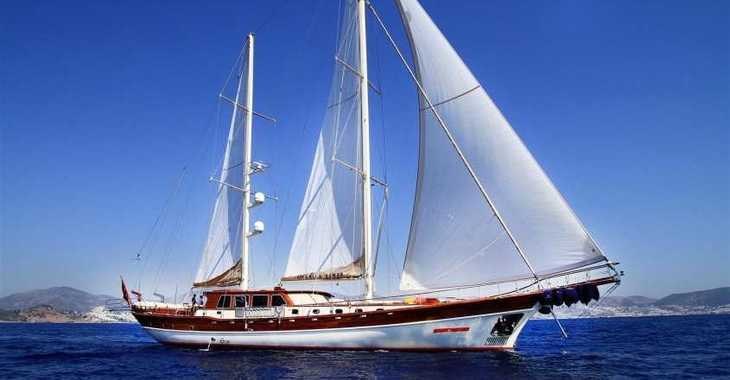 Rent a schooner in Bodrum Marina - Gulet Estrella De Mar (Deluxe)