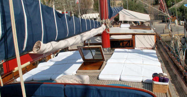 Rent a schooner in Bodrum Marina - Gulet Levant Kaptan