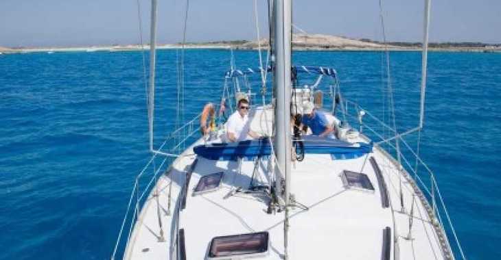 Rent a sailboat in Port Olimpic de Barcelona - Puma 37