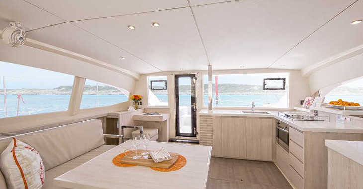 Rent a catamaran in Marina Gouvia - Sunsail 404 (Classic)