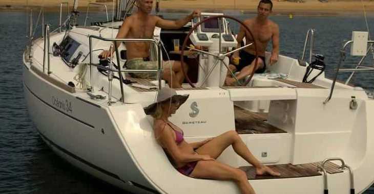 Rent a sailboat in Sotogrande - Oceanis 34