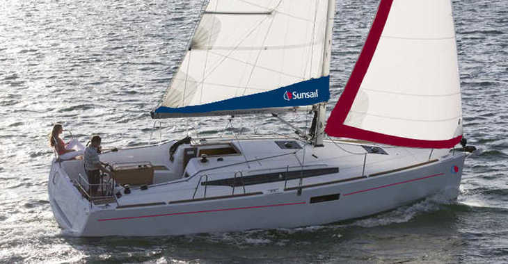Rent a sailboat in Agana Marina - Sunsail 34- 2/1 (Classic)
