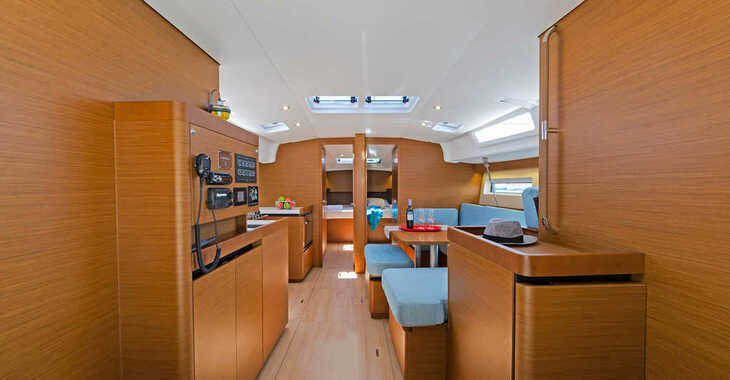 Louer voilier à Lavrion Marina - Sun Odyssey 490