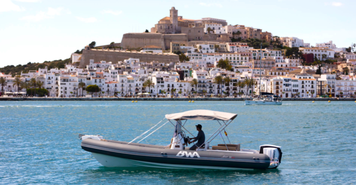 Louer dinghy à Marina Ibiza - BWA 26 SPORT GT