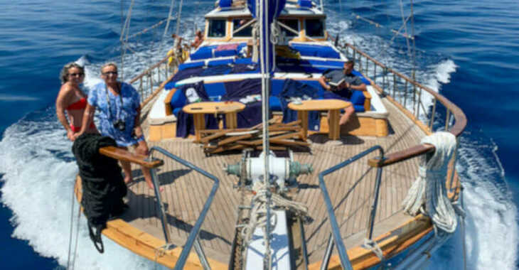 Rent a schooner in Bodrum Marina - Gulet Kavanca