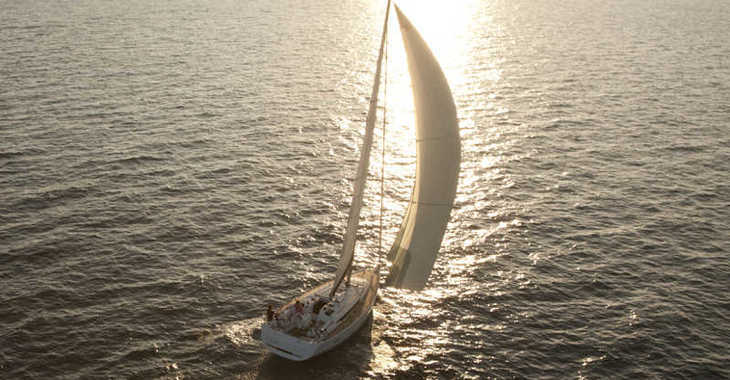 Chartern Sie segelboot in Netsel Marina - Sun Odyssey 439