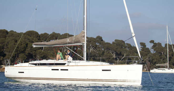 Rent a sailboat in Netsel Marina - Sun Odyssey 439