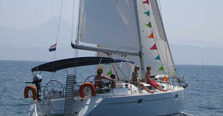 Alquilar velero en Ece Marina - Sun Odyssey 45