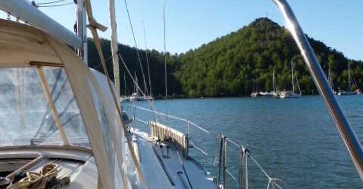 Rent a sailboat in Ece Marina - Oceanis 43