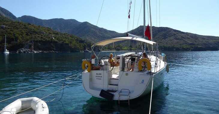 Rent a sailboat in Ece Marina - Oceanis 43