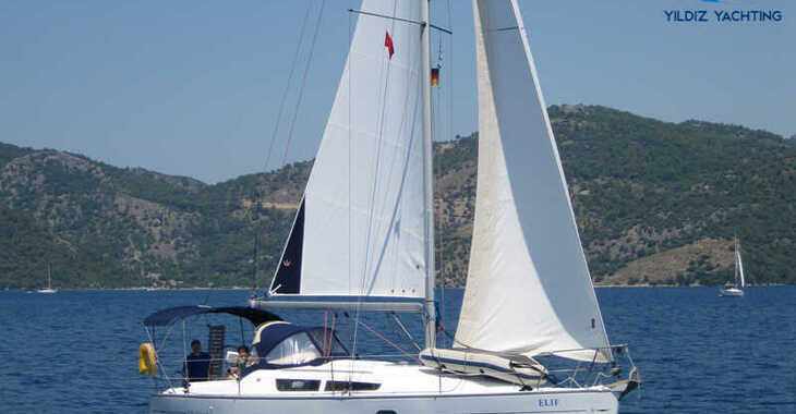Rent a sailboat in Ece Marina - Sun Odyssey 32 i