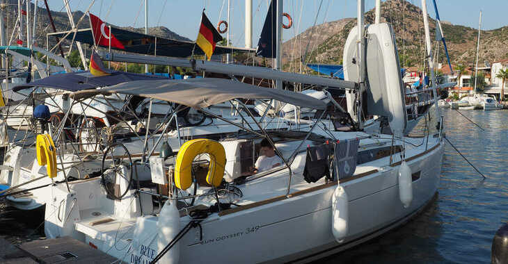 Rent a sailboat in Ece Marina - Sun Odyssey 349
