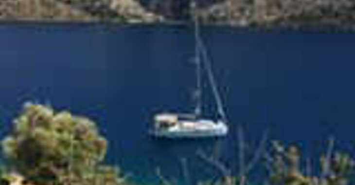 Chartern Sie segelboot in Ece Marina - Sun Odyssey 349