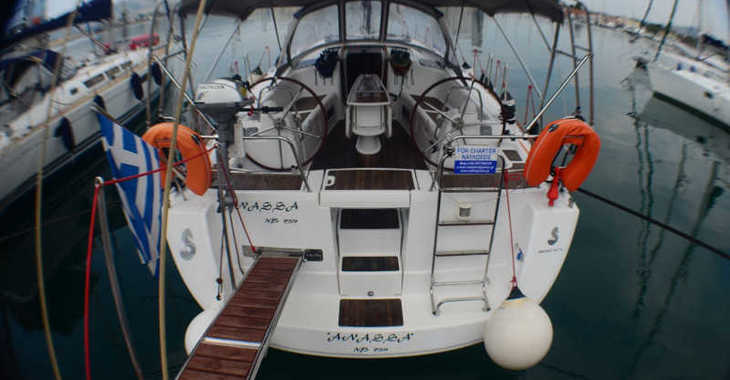 Alquilar velero en Volos - Oceanis 40