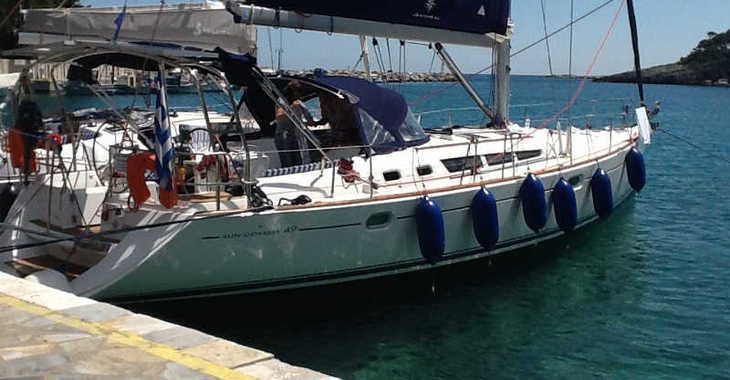 Rent a sailboat in Volos - Sun Odyssey 49