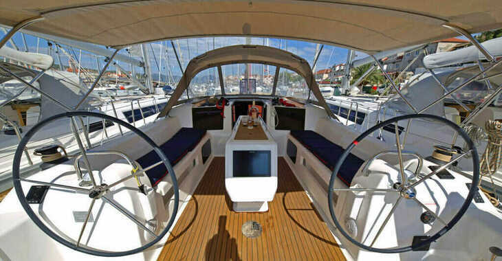 Rent a sailboat in Trogir ACI Marina - Dufour 412 Grand large