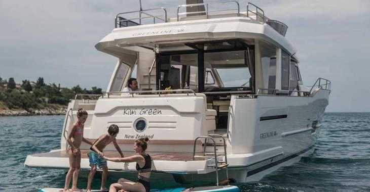 Chartern Sie motorboot in Marina Kornati - Greenline  48 Fly