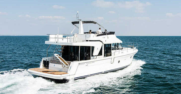 Chartern Sie yacht in Marina Mandalina - Beneteau S. Trawler 47
