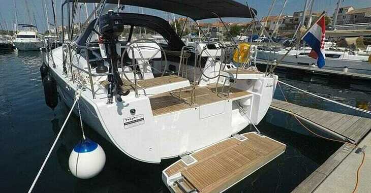 Rent a sailboat in Marina Mandalina - Hanse 508