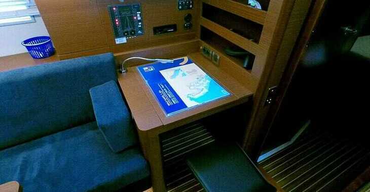 Chartern Sie segelboot in Marina Mandalina - Hanse 508