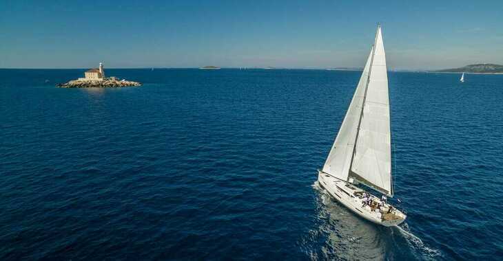 Rent a sailboat in Marina Kastela - More 55