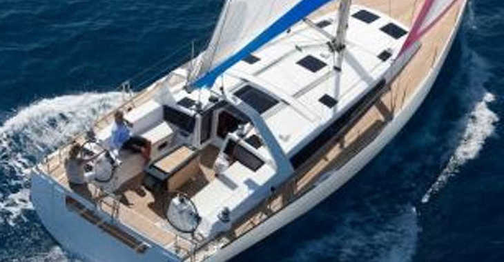 Rent a sailboat in Marina di Cannigione - Oceanis 48 (Classic)