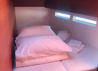 Louer voilier à Marina Kastela - More 55