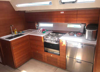 Louer voilier à Marina Kastela - More 55