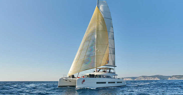 Rent a catamaran in Marina Kastela - Lagoon Seventy 7