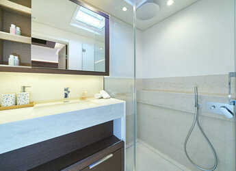 Louer catamaran à Marina Kastela - Lagoon Seventy 7