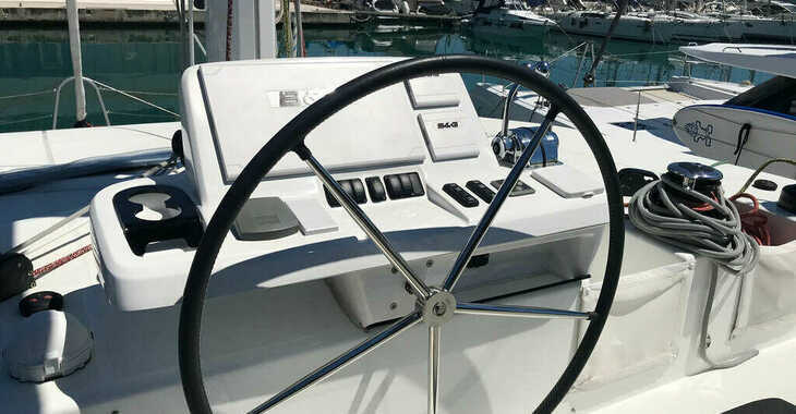 Rent a catamaran in Marina Kastela - Lagoon 50