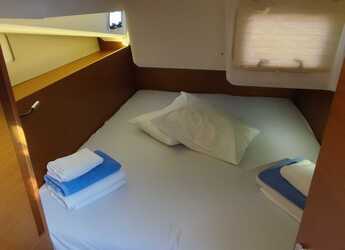 Chartern Sie segelboot in Volos - Sun Odyssey 440