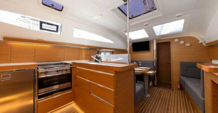 Rent a sailboat in Marina Tankerkomerc - Elan 45 Impression - with AC