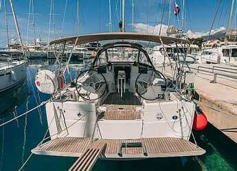 Chartern Sie segelboot in Marina Kastela - Sun Odyssey 389