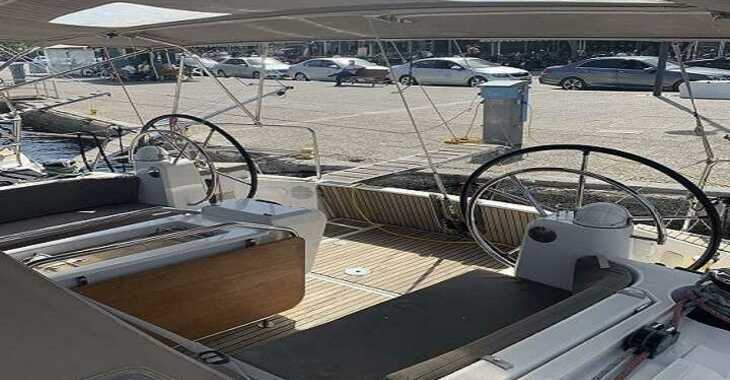 Rent a sailboat in Marina Skiathos  - Sun Odyssey 519 (A/C, Gen)