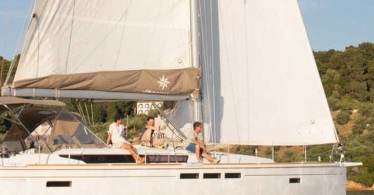 Rent a sailboat in Marina Skiathos  - Sun Odyssey 519 (AC, Gen)