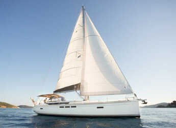 Chartern Sie segelboot in Marina Skiathos  - Sun Odyssey 519 (A/C, Gen)
