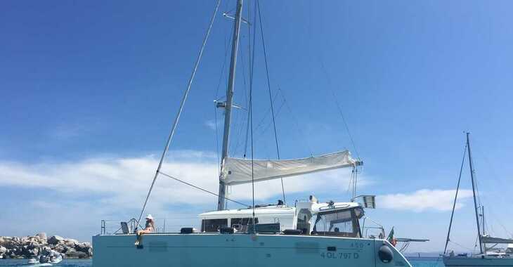 Rent a catamaran in Marina di Portisco - Lagoon 450