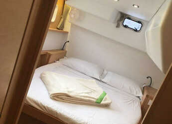 Rent a catamaran in Marina di Portisco - Lagoon 450