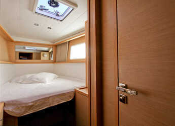 Rent a catamaran in Marina di Portisco - Lagoon 450