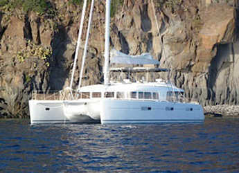 Alquilar catamarán en Porto Capo d'Orlando Marina - Lagoon 620