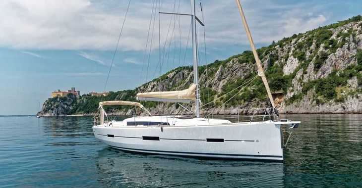 Rent a sailboat in Cagliari port (Karalis) - Dufour 412 Grand large