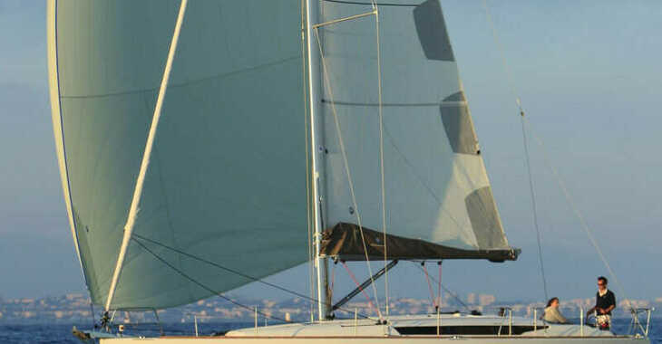 Alquilar velero en Cagliari port (Karalis) - Sun Odyssey 449