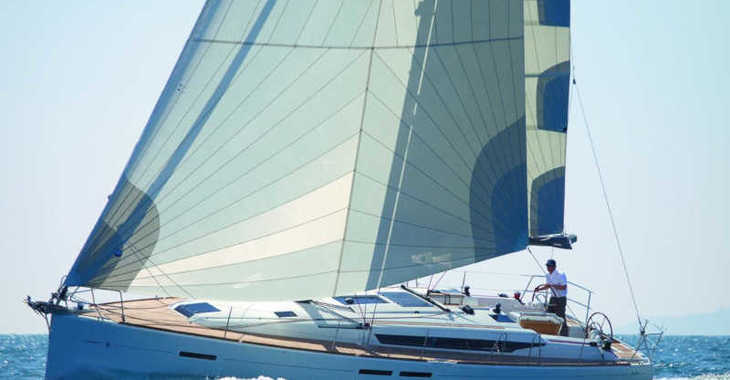 Rent a sailboat in Cagliari port (Karalis) - Sun Odyssey 449