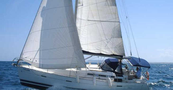 Chartern Sie segelboot in Cagliari port (Karalis) - Oceanis 373